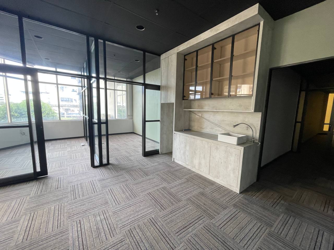Millenium Square Seksyen 14 office for rent - photo 13