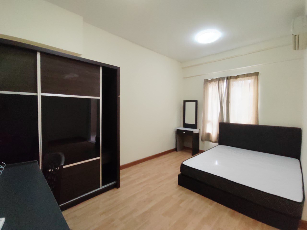 Cova Suites 3Bed FF By Shawn - photo 7