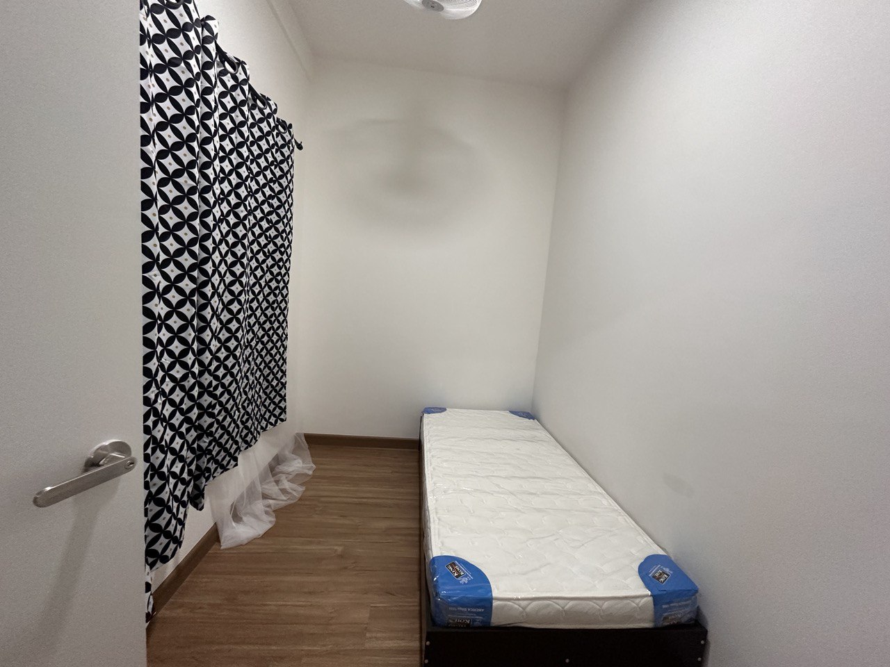 Plaza Kelana Jaya 1Bed FF By Chai - photo 8