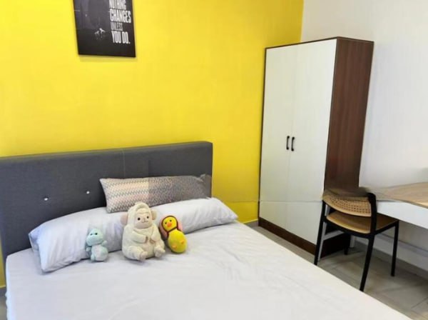 Yolo Singnature Suites 3Bed FF By BL - photo 5