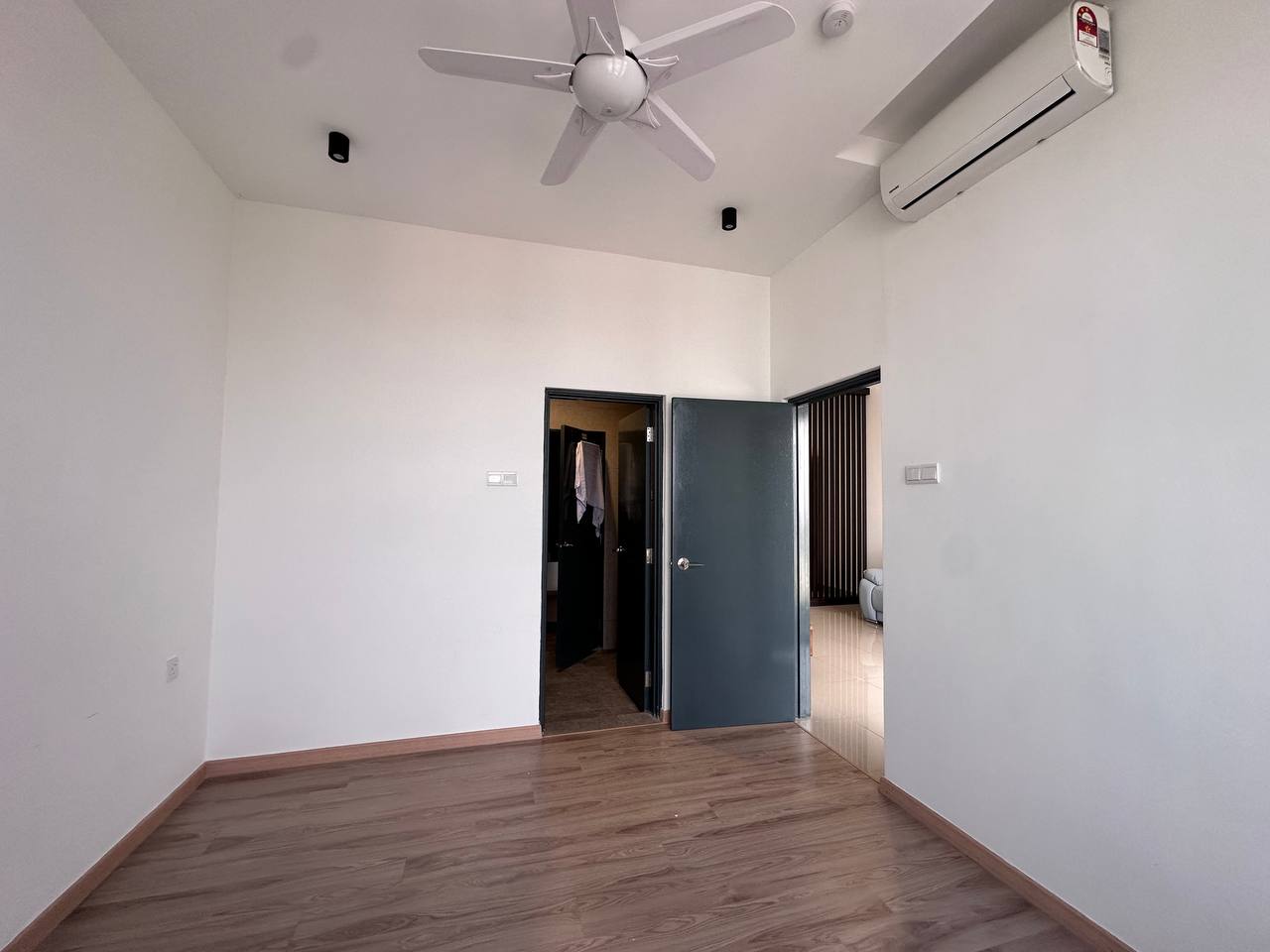 Aera Residence For Sales FF By Shawn - photo 6