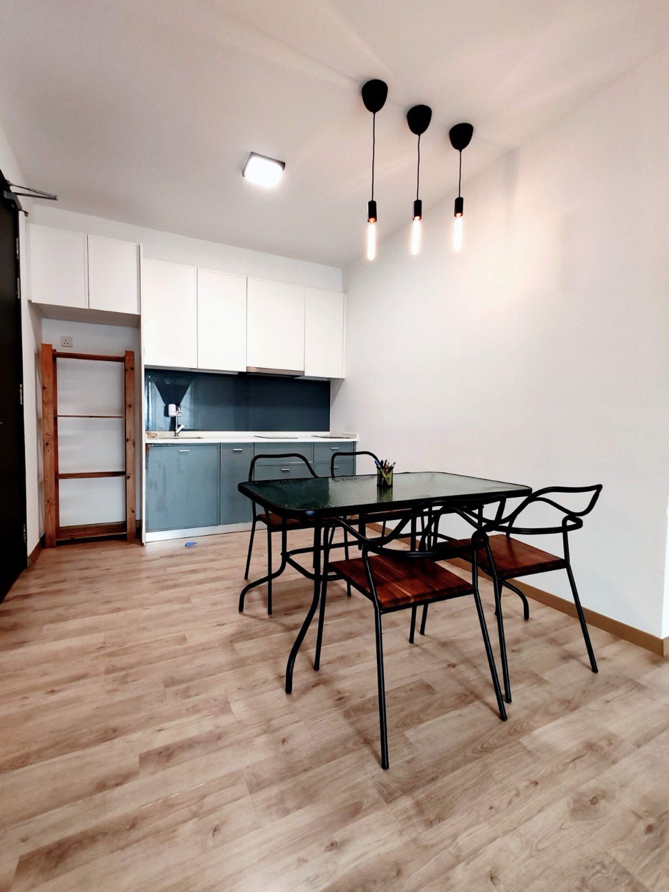 Emporis FF 3Bed By BL - photo 2