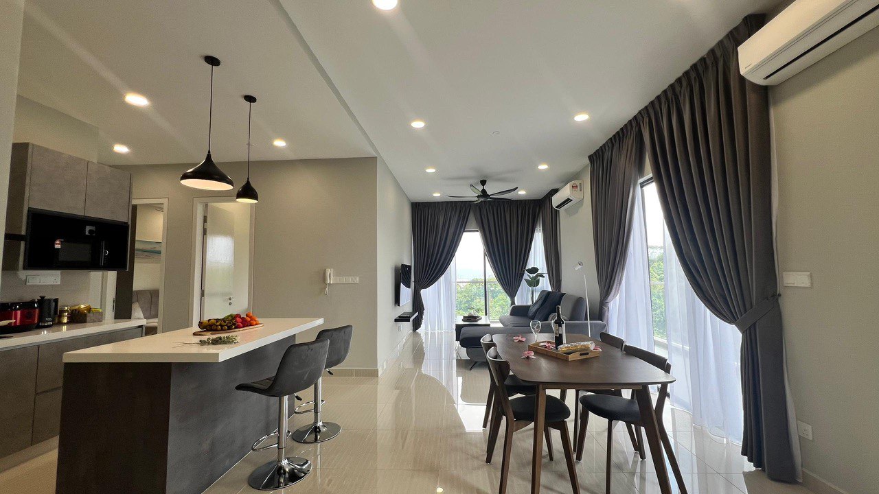Hampton Residence 2Bed FF By Shawn - photo 3