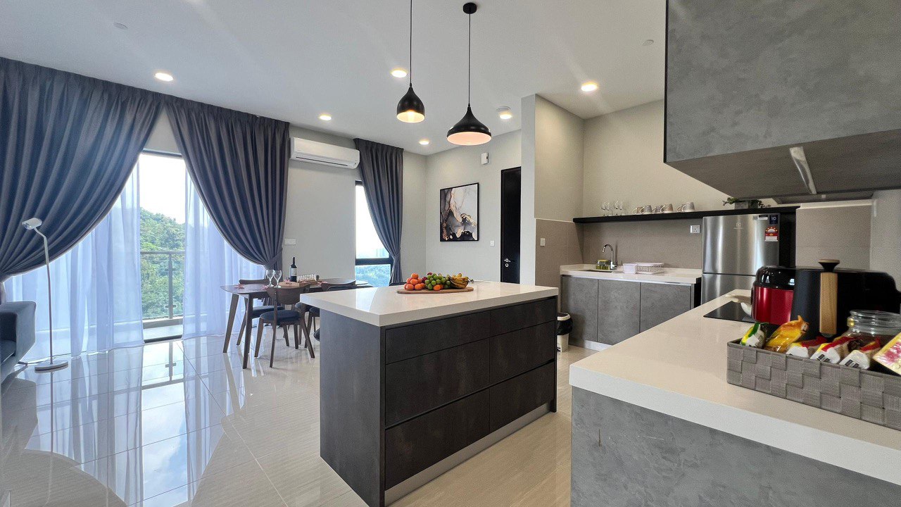 Hampton Residence 2Bed FF By Shawn - photo 8