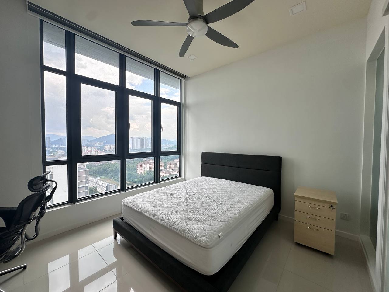Tropicana Avenue 1Bedroom FF By Shawn - photo 10