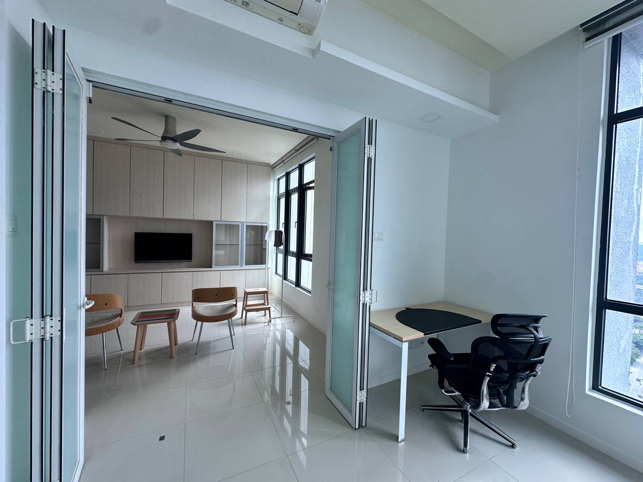 Tropicana Avenue 1Bedroom FF By Shawn - photo 13