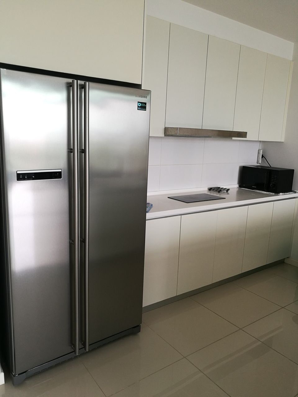 Tropicana Avenue 3Bed FF By Shawn - photo 6