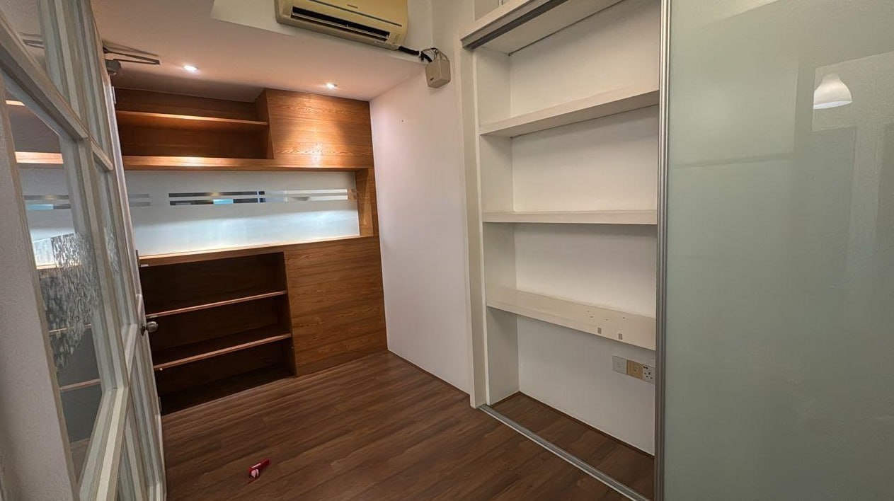 Kelana Square SS7 Office - photo 8