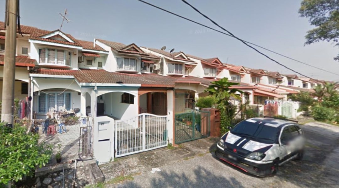 USJ 13 2Storey House for rent - photo 4