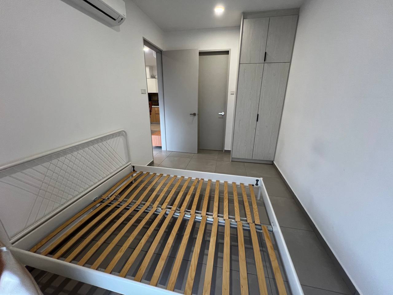 Yolo Signature 1Rooms FF By BL - photo 4