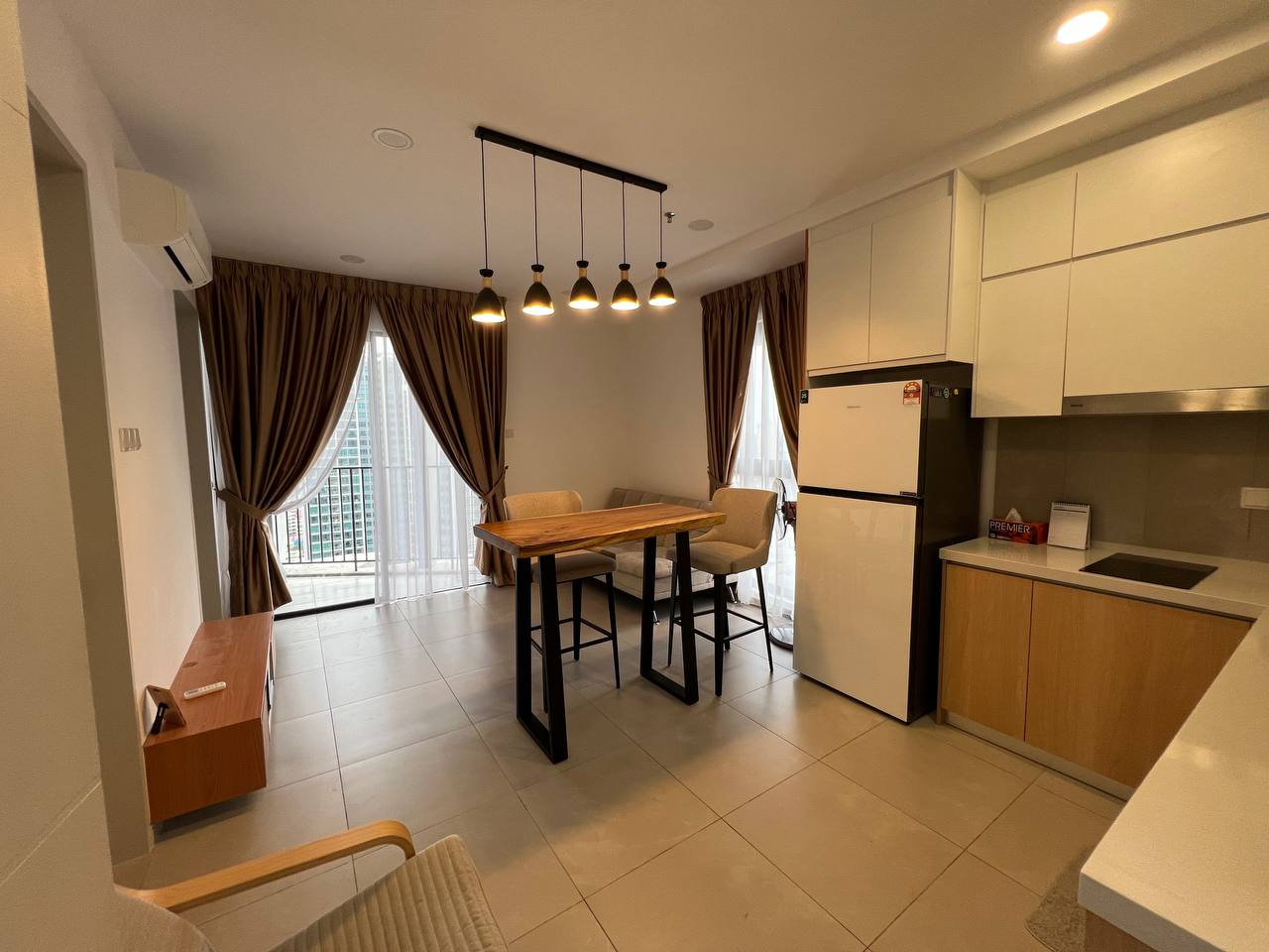 Yolo Signature 1Rooms FF By BL - photo 8
