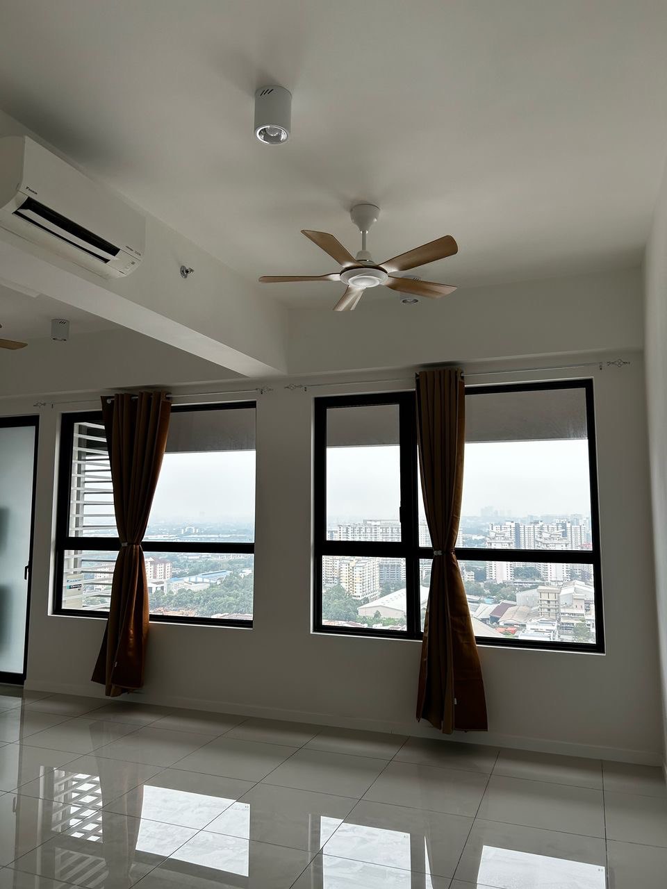 Southplace Residence PF By Shawn - photo 6