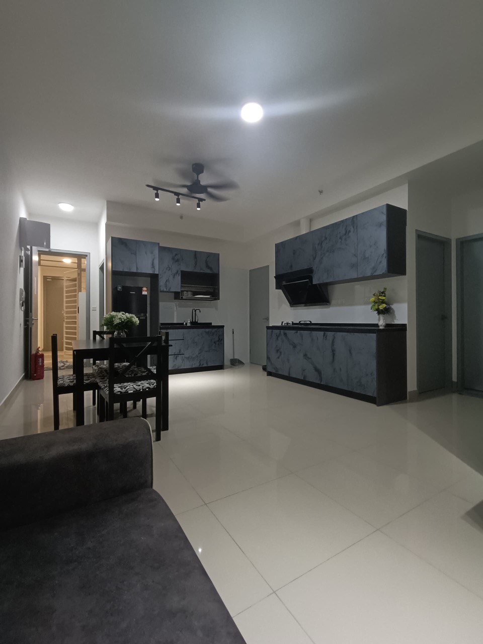 121 Residence FF By Shawn - photo 9