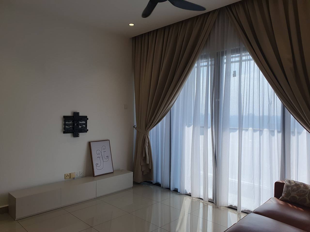 Aera 3Bed FF By BL - photo 2