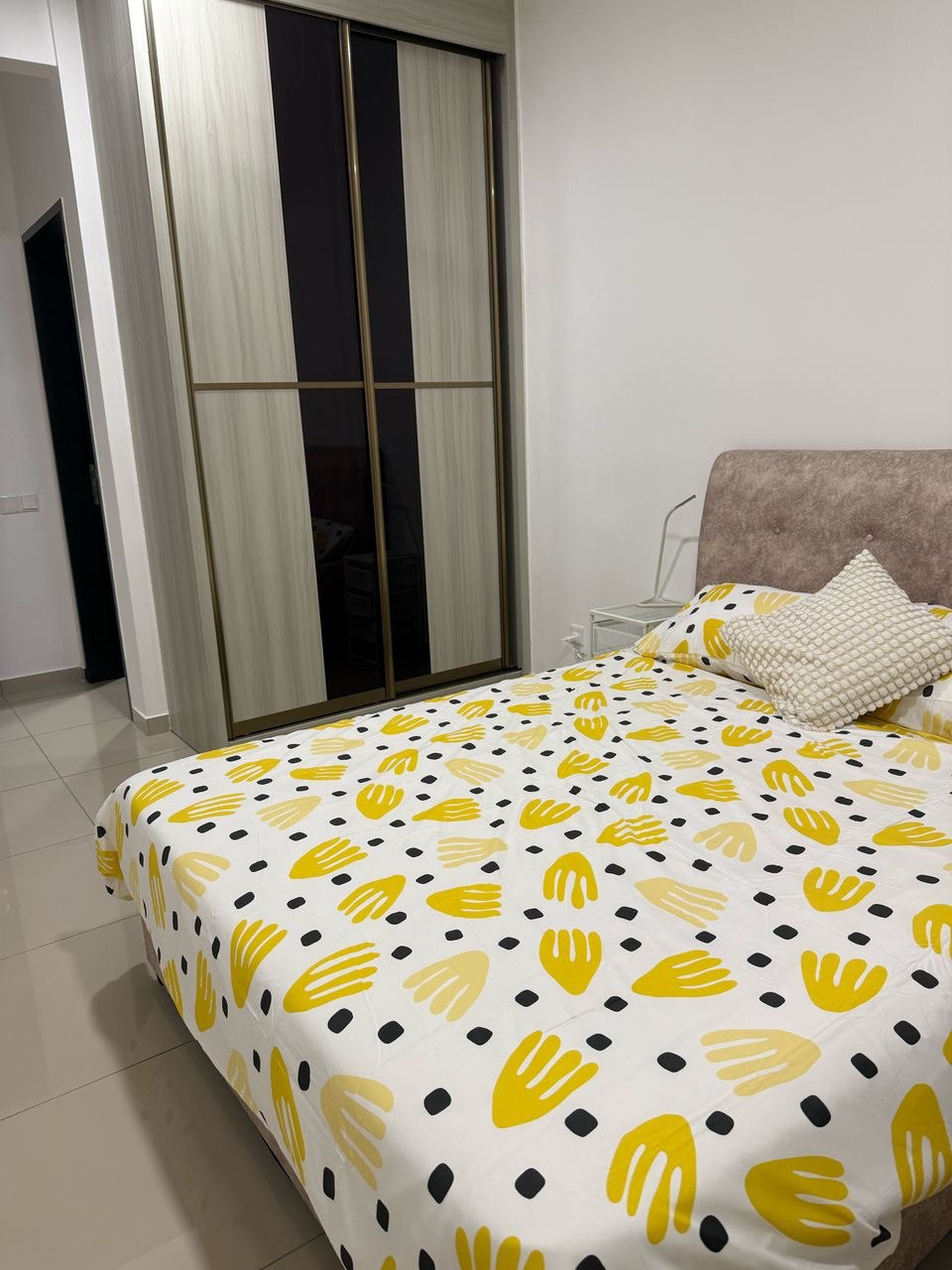 Dquince Fully Furnished 4Bed FF By Shawn - photo 2