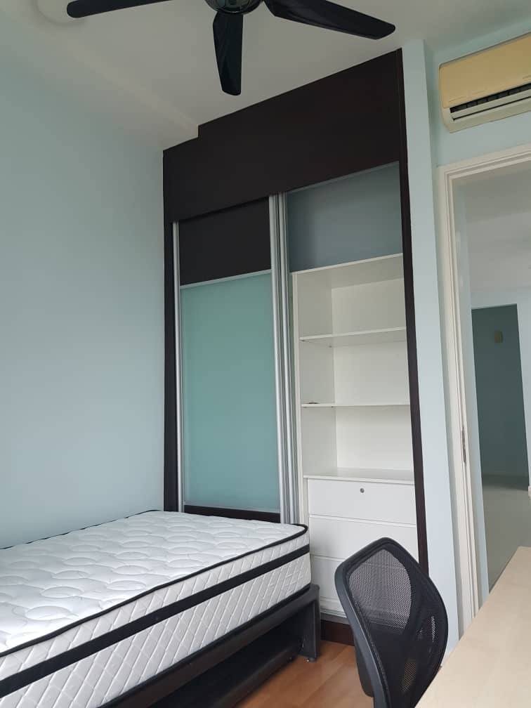 Lacosta Bandar Sunway 4rooms FF by BL - photo 8