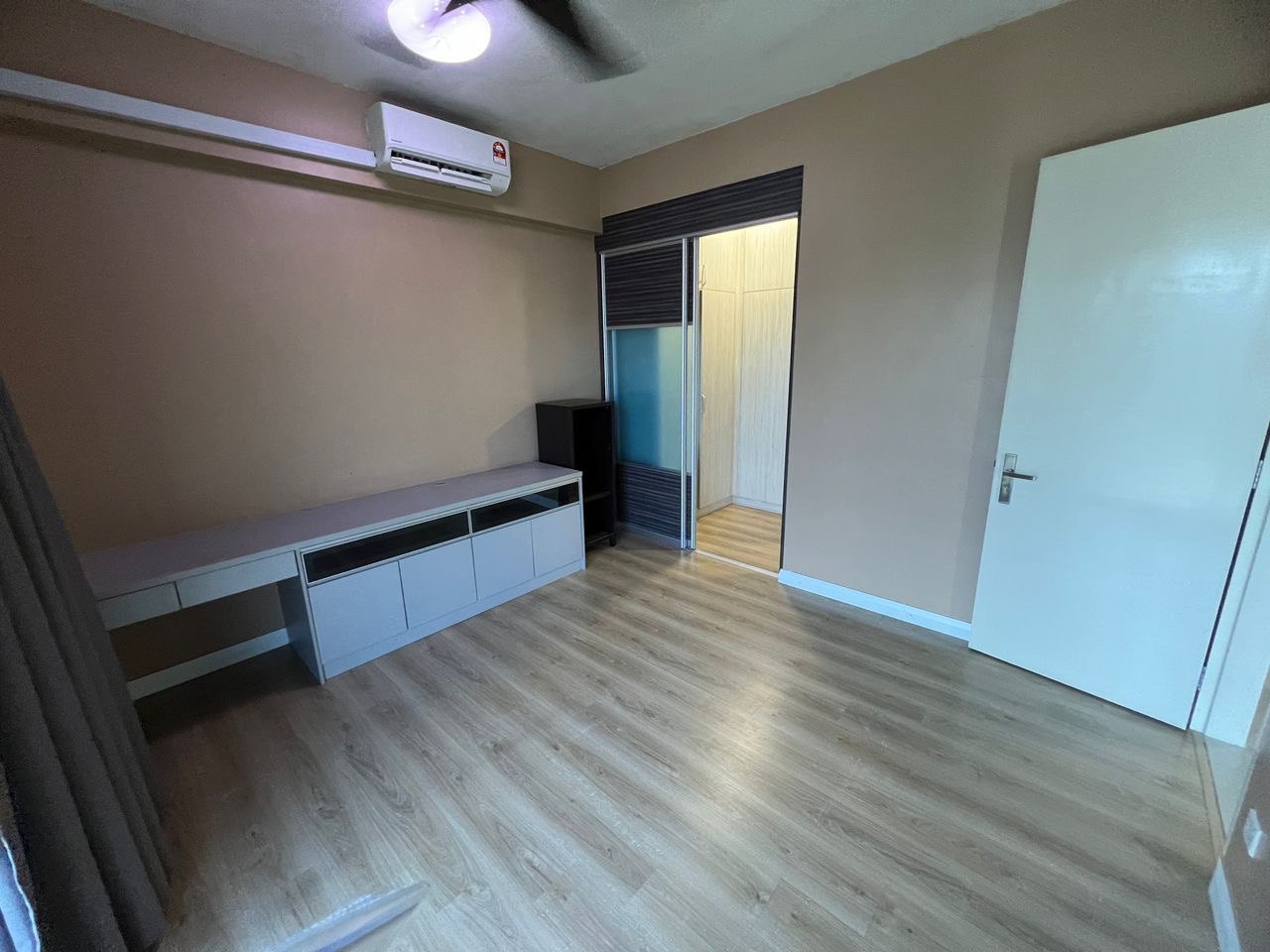 Nova Saujana 2Rooms FF by Shawn - photo 2