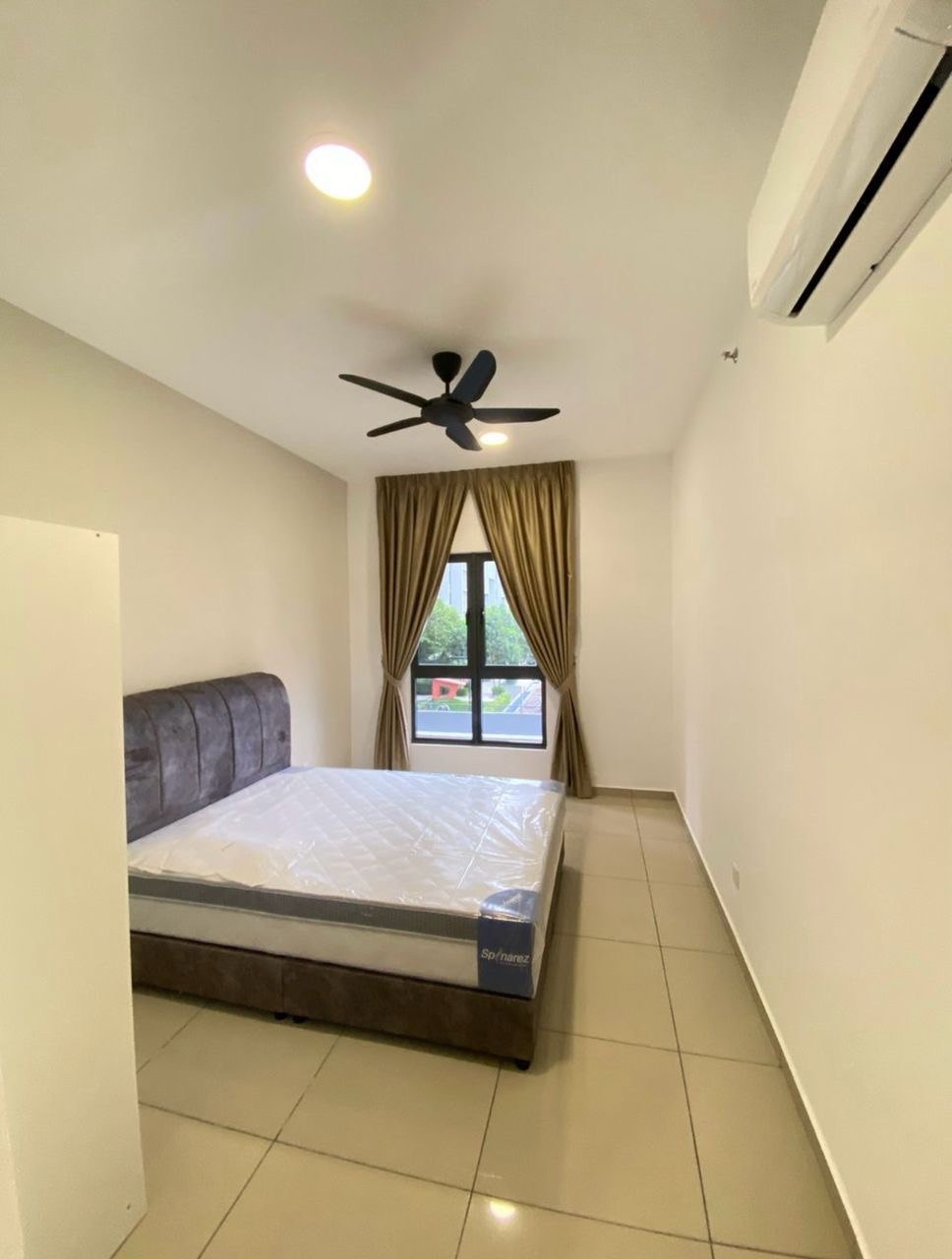 DQuince Residence 3Bed FF By Shawn - photo 11
