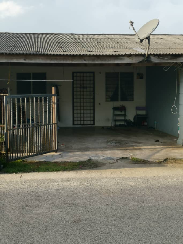 [Kos Rendah] Rumah Teres Setingkat Bandar Kuantan Putri,Kuantan. - photo 2