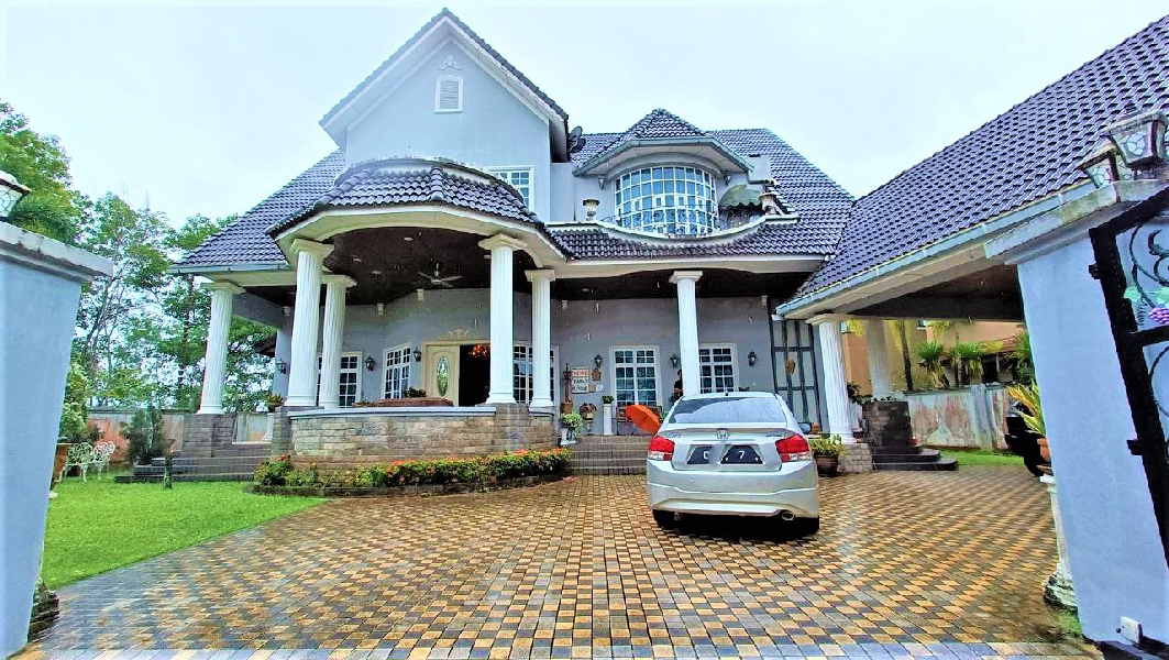 Bungalow Double Storey Bukit Istana - photo 2