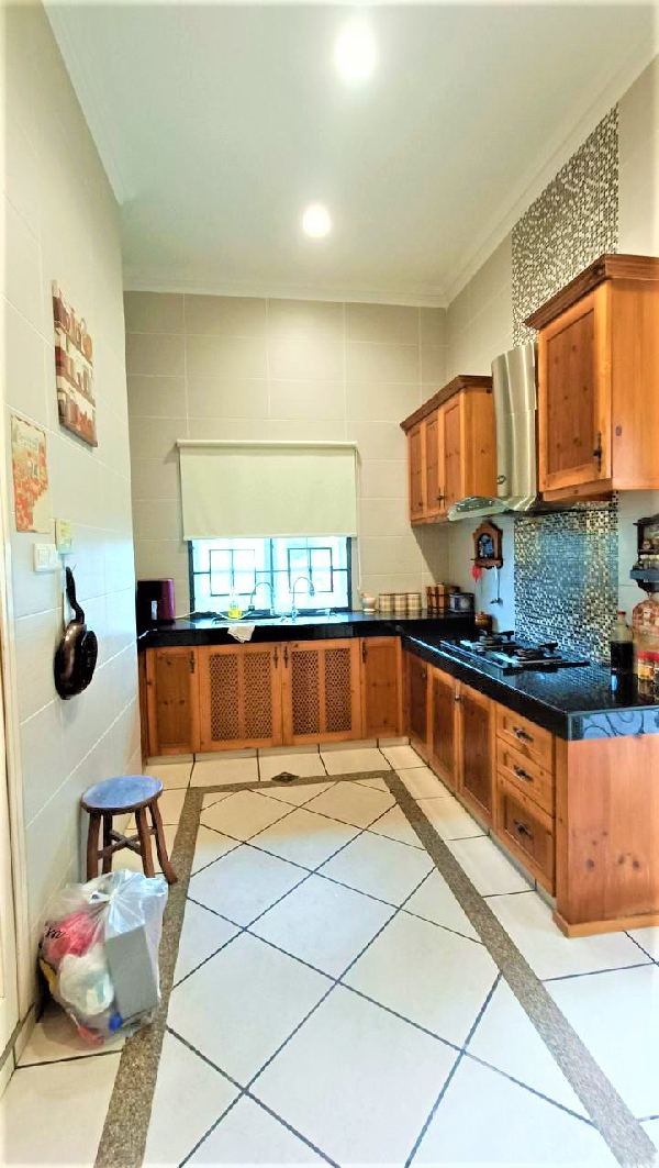 Bungalow Double Storey Bukit Istana - photo 10