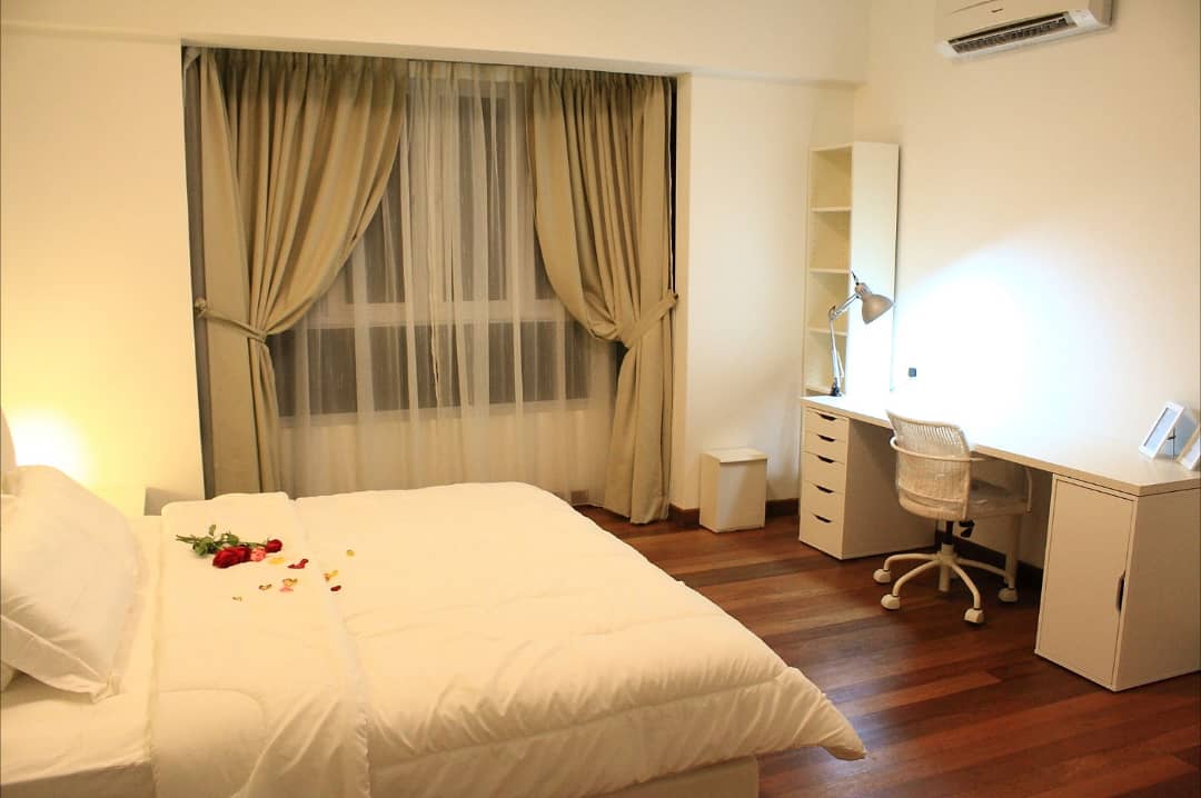 Platino Condominium - photo 3