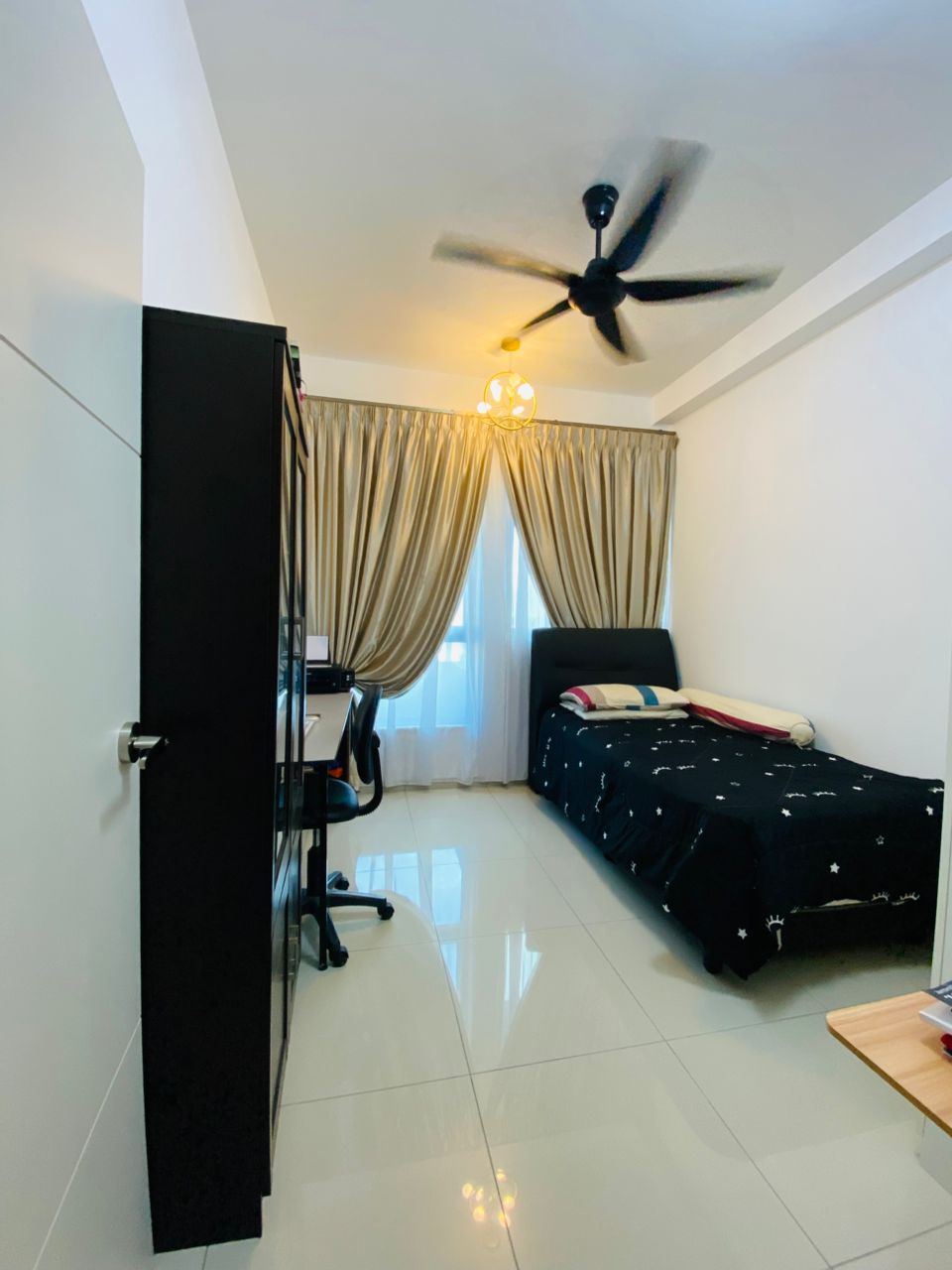 Waterside Residence - photo 2