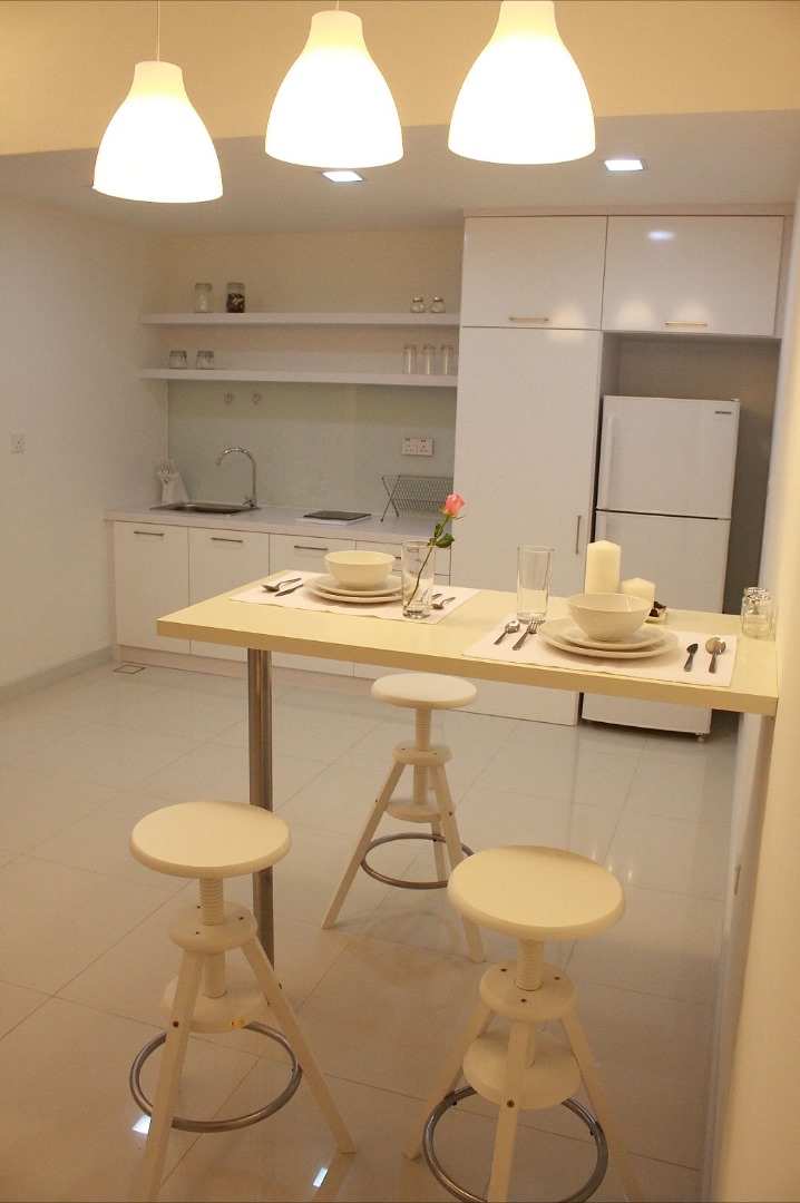 Platino Condominium - photo 3