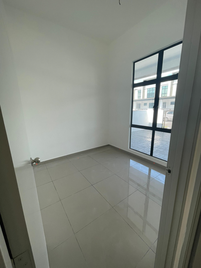 Kulim Taman La Casa Lunas - photo 5