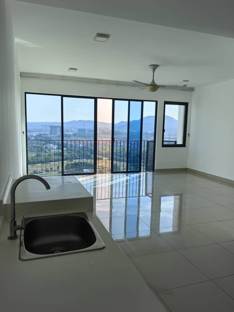 Partially furnished well maintained unit - photo 3