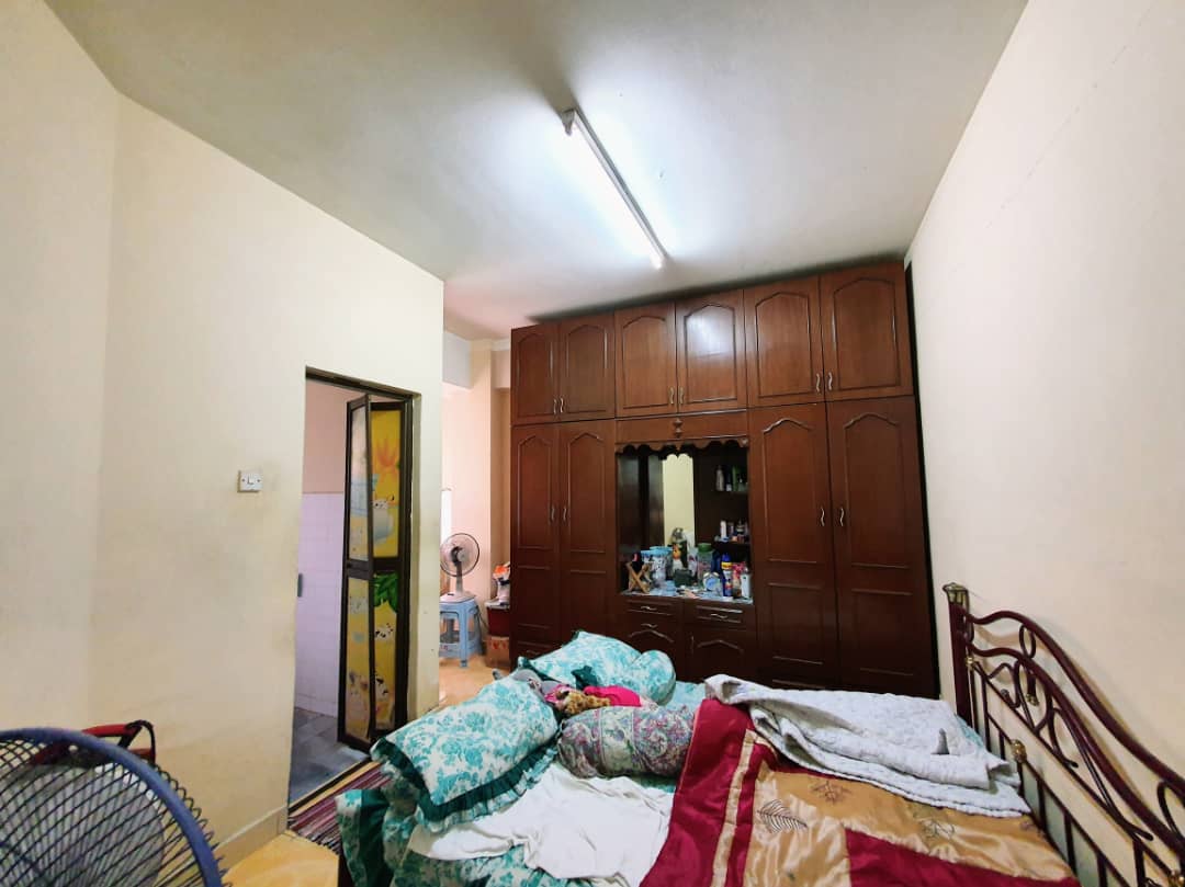 Corner Unit Teratai Mewah Condominium Setapak - photo 6