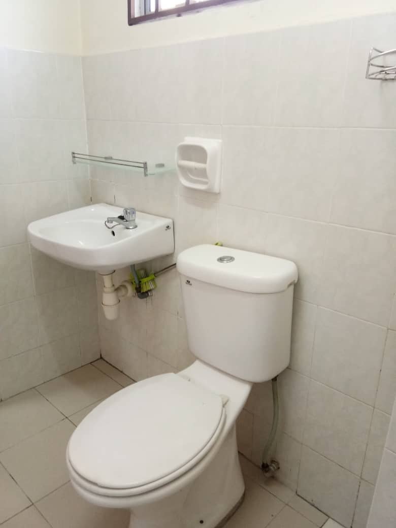 Nice Double Storey Terrace House Bandar Saujana - photo 8