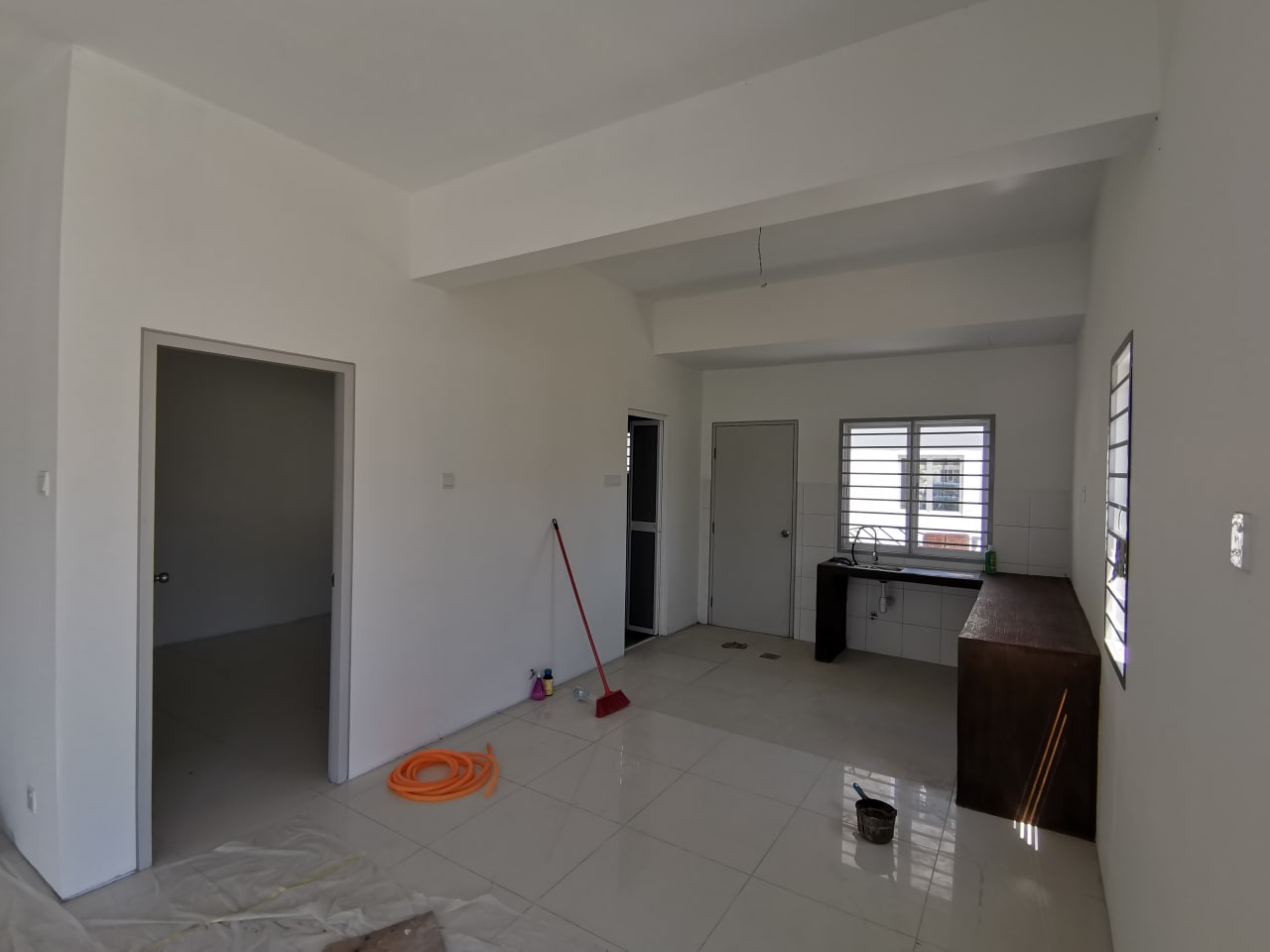 Corner Lot 2 Storey Terrace Casa Green Cybersouth - photo 4