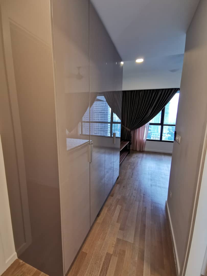 the ruma 3r2b fully furnished klcc - photo 4