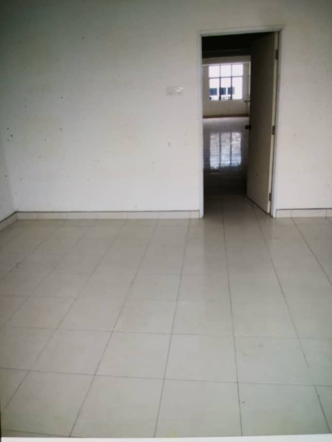 2 sty shop saujana rawang - photo 3