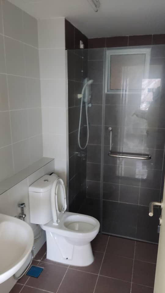 Equine Galleria Servise Apt 2r2b1cp Serdang - photo 2