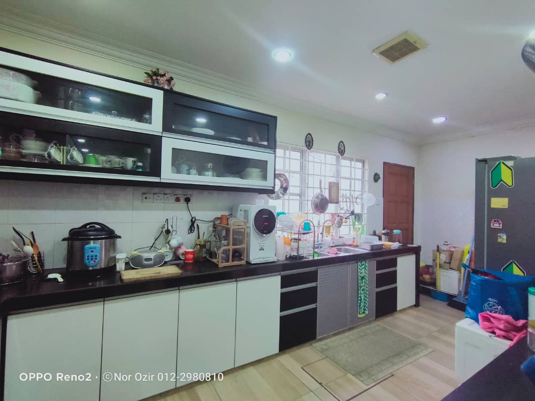 2 STOREY HOUSE TADISMA SEKSYEN 13, SHAH ALAM - photo 6