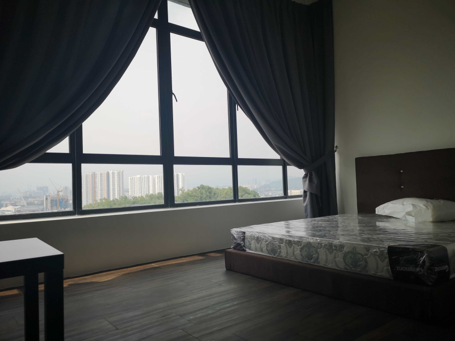 City Of Green Condo 1200sf Fully Furnished 3Rooms - photo 2
