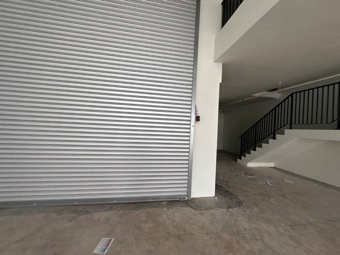 Emhub Light Industry Factory  Kota Damansara - photo 5