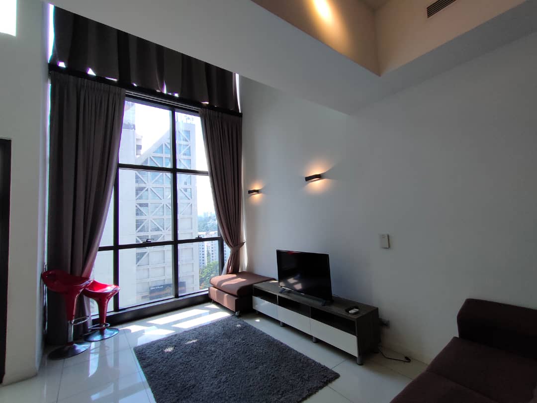 M City 910sf Fully SELL 650k - photo 1