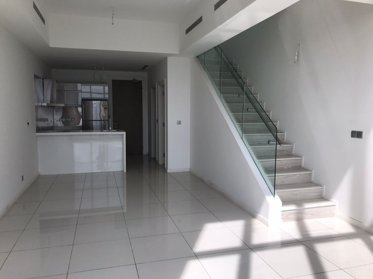 M City 910sf Partly SELL 550k - photo 10