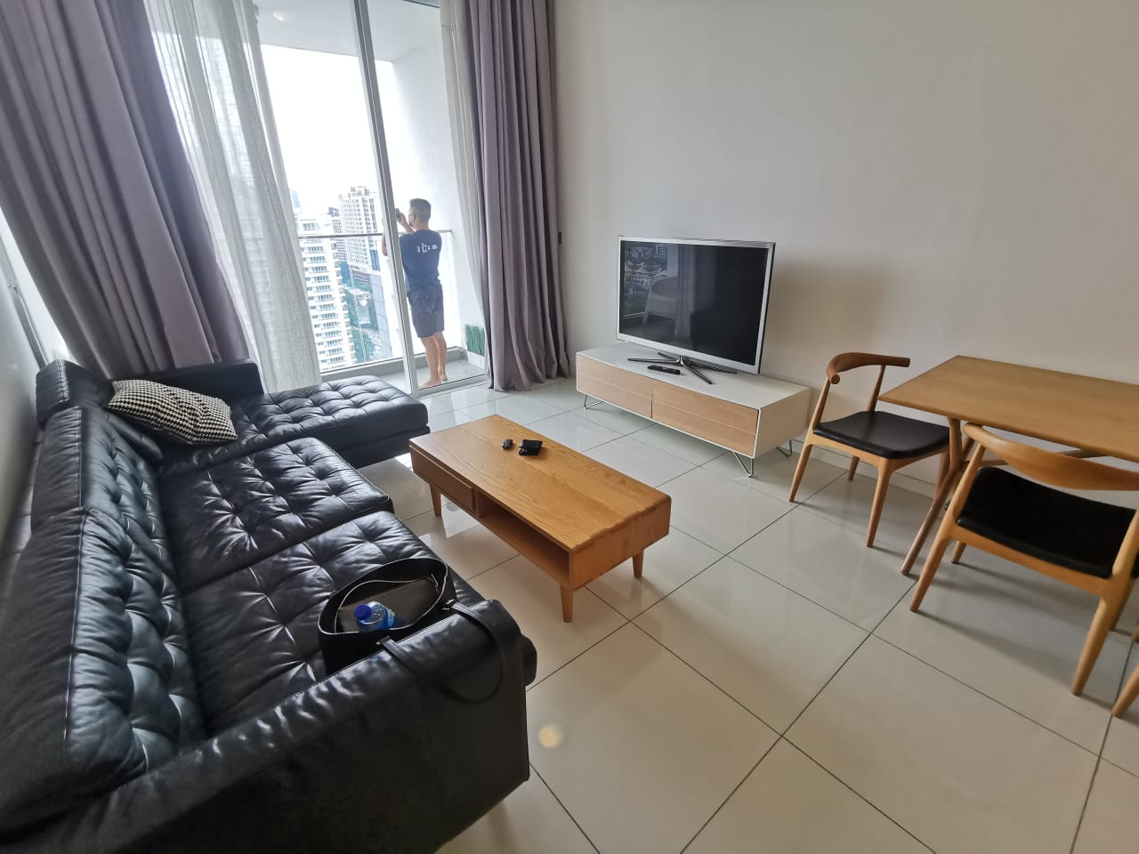 M Suites 2R Sell 688k - photo 1