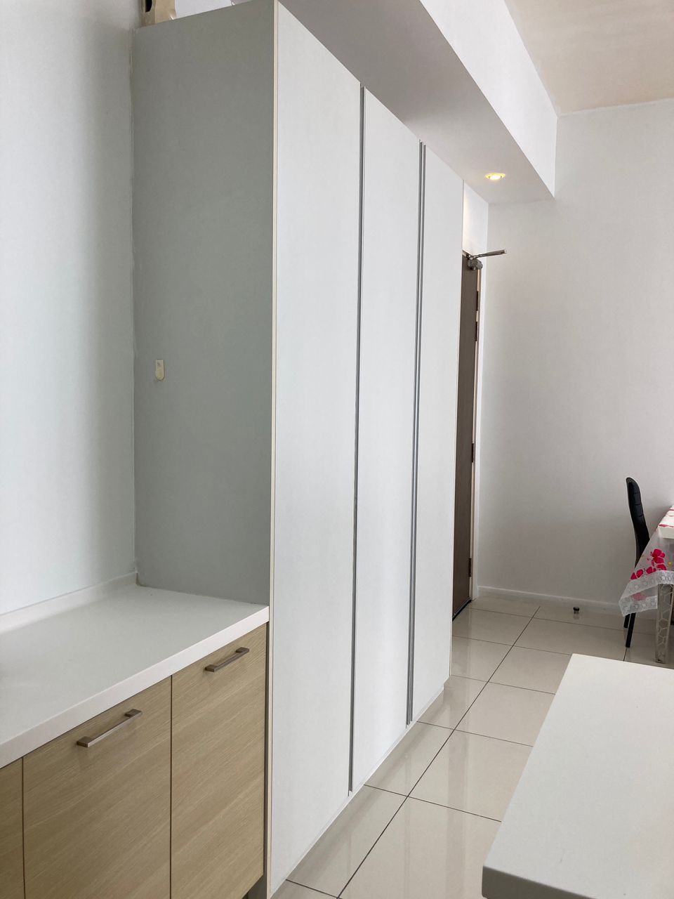 M Suites 2 room 959sf 2500 - photo 10