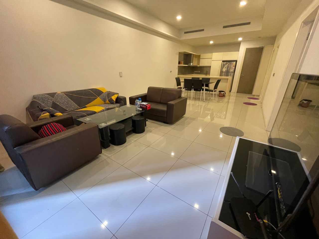 M City 2 bed Fully 2200 - photo 3