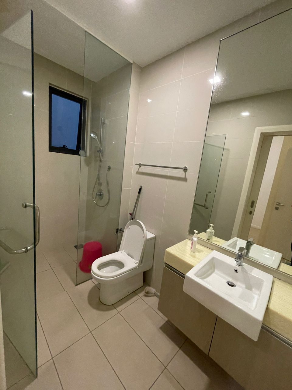 M City 2 bed Fully 2200 - photo 8