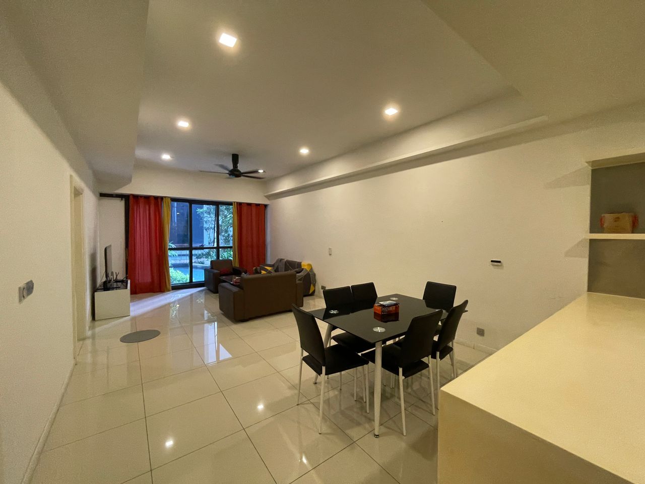 M City 2 bed Fully 2200 - photo 12