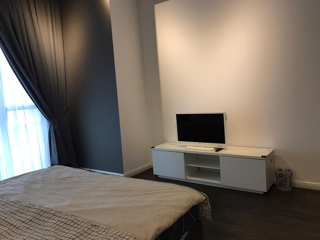 M Suites 1plus1 room 1281sf 2300 - photo 3