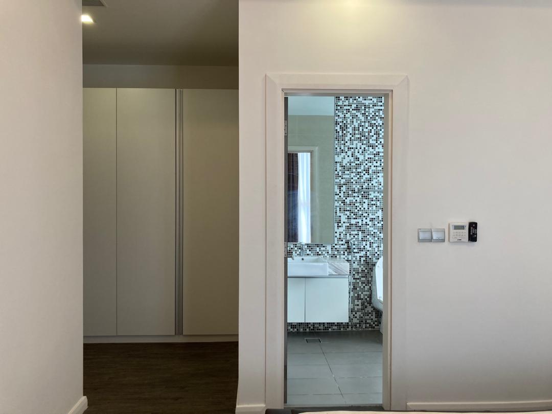 M Suites 2 room 988sf 2400 - photo 6