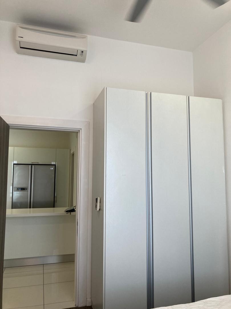 M Suites 2 room 988sf 2400 - photo 7