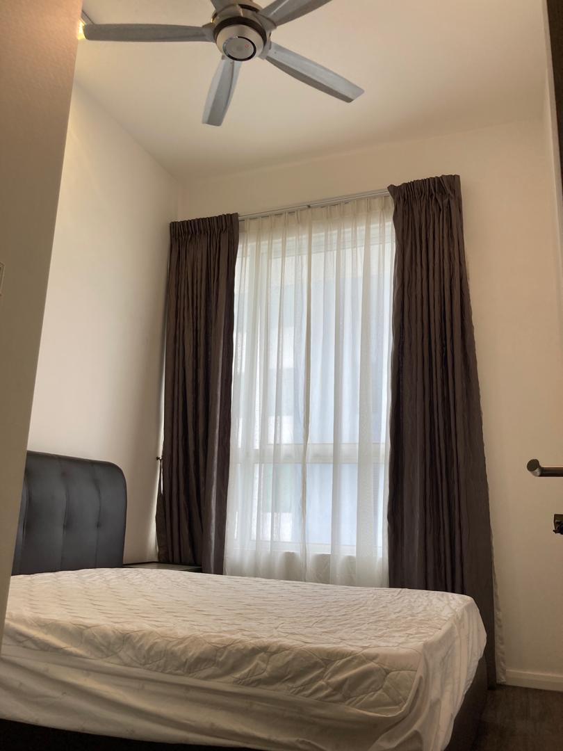 M Suites 2 room 988sf 2400 - photo 9